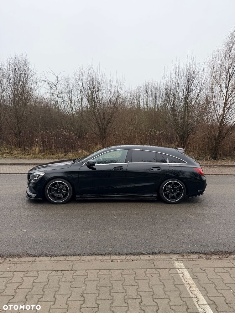 Mercedes-Benz CLA 220 4-Matic - 3