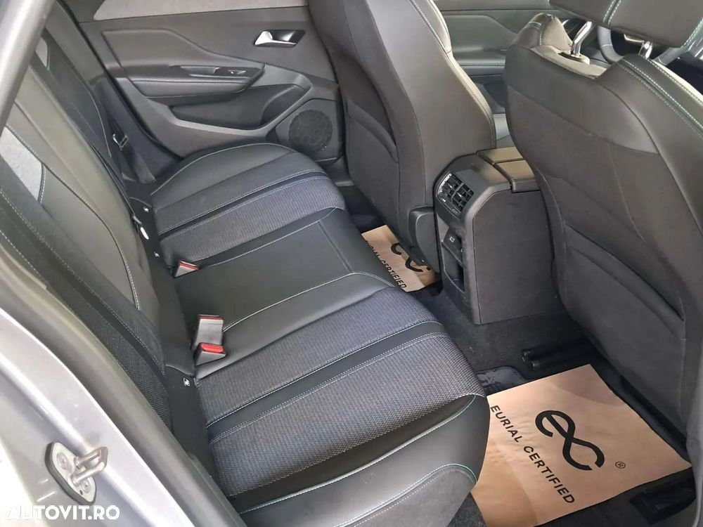 Peugeot 308 1.2L PureTech S&S EAT8 Allure Pack - 12