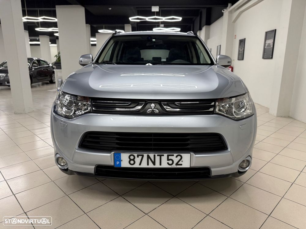 Mitsubishi Outlander 2.2 DI-D Intense - 13