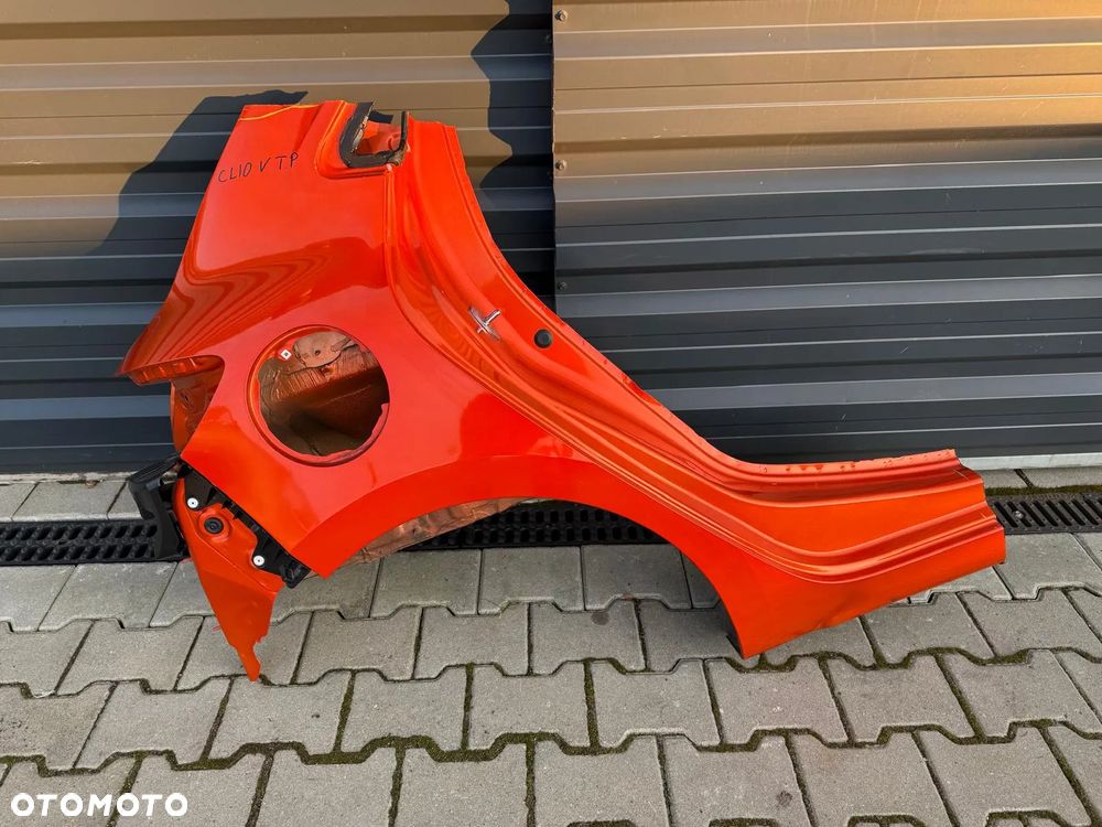 RENAULT CLIO V HB 19- ĆWIARTKA POSZYCIE BŁOTNIK PRAWY TYŁ