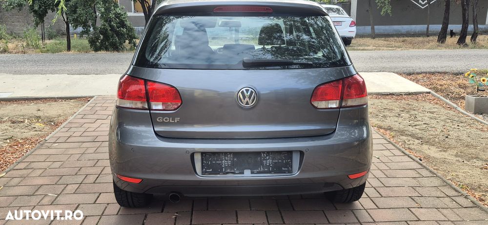 Volkswagen Golf - 13