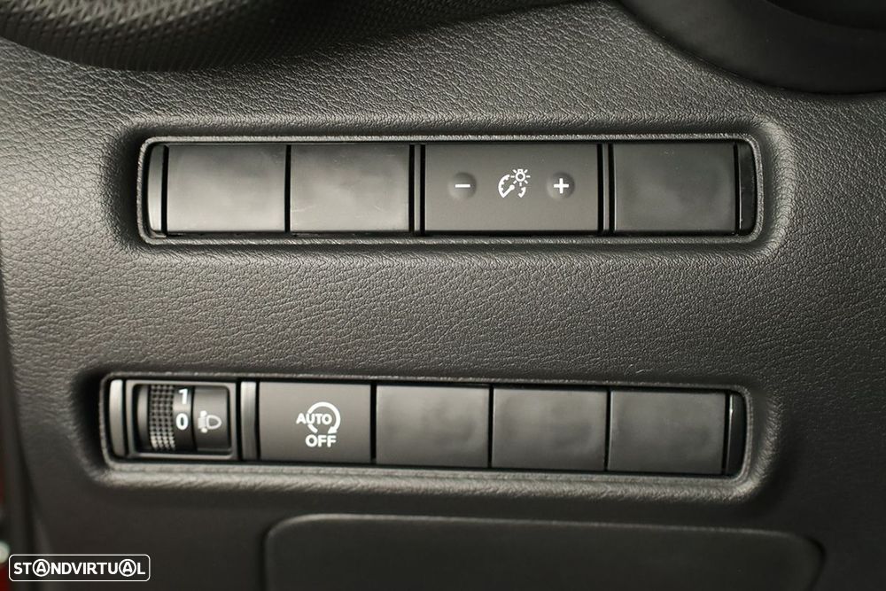 Nissan Juke 1.0 DIG-T N-Connecta - 17