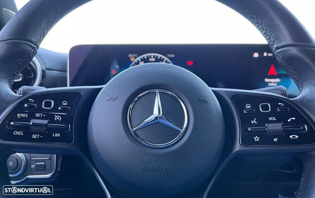 Mercedes-Benz A 180 - 33