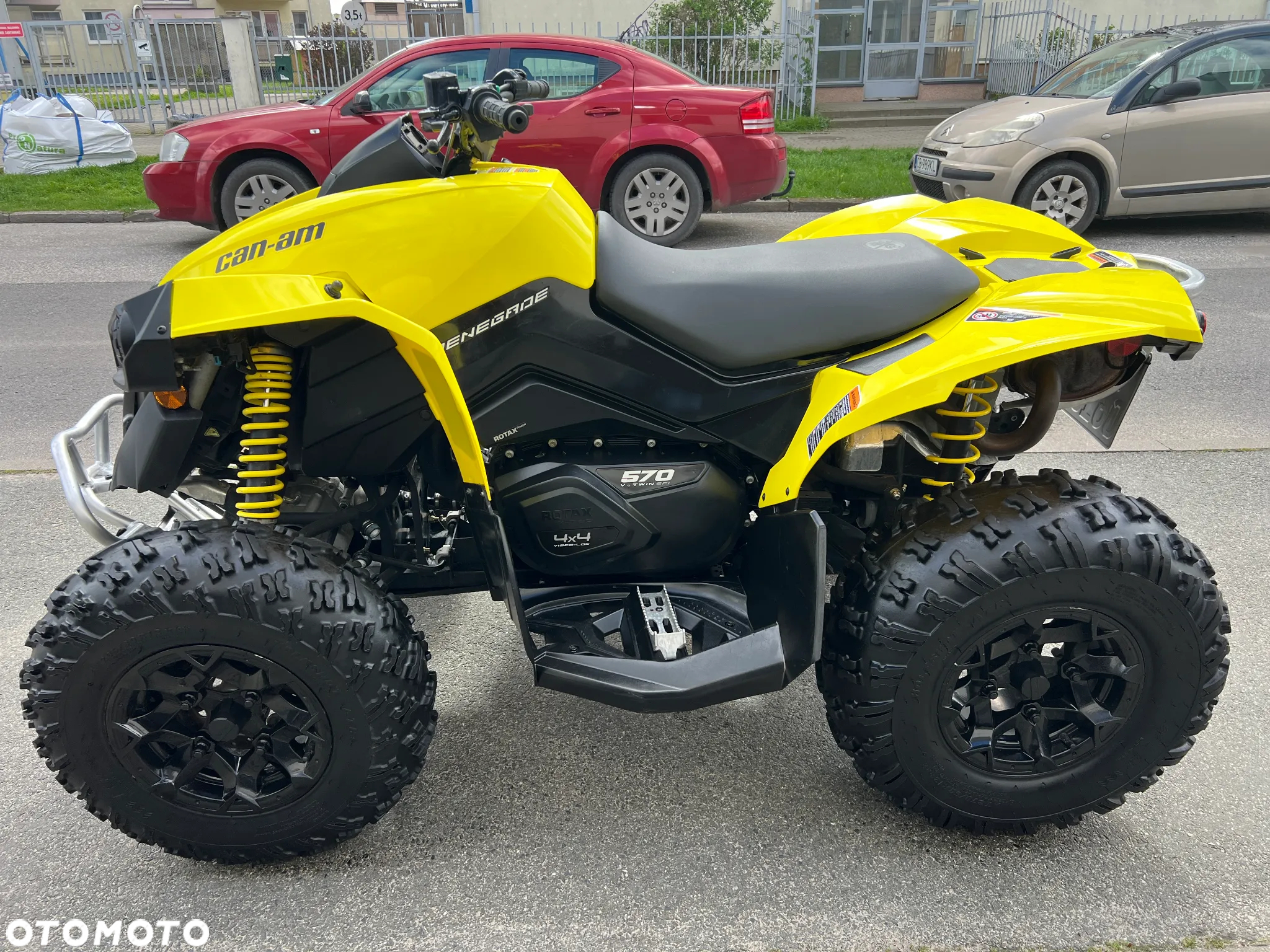 Can-Am Renegade - 4