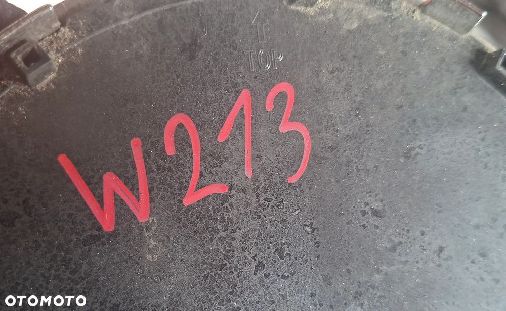 MERCEDES E-KLASA W213 16- EMBLEMAT LOGO ZNACZEK - 2