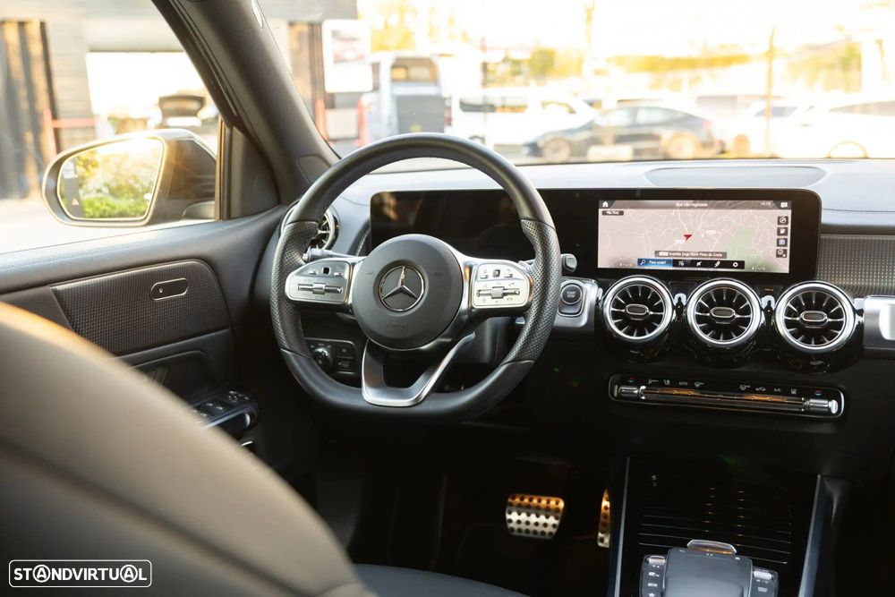 Mercedes-Benz EQB 300 4Matic AMG Line - 21