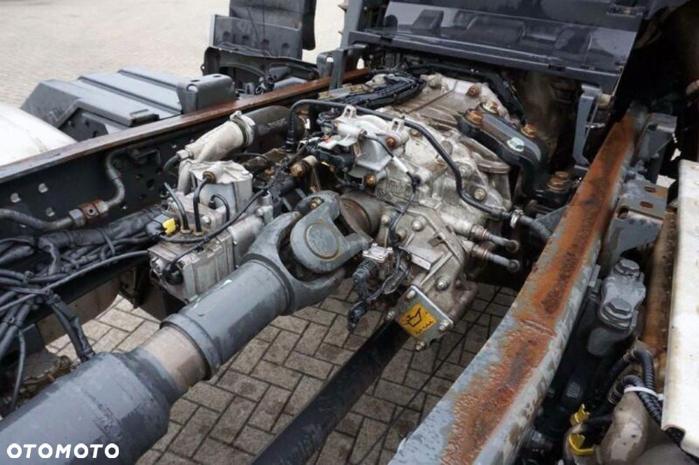 Mercedes-Benz Arocs 1843 4x4 podwozie - 11