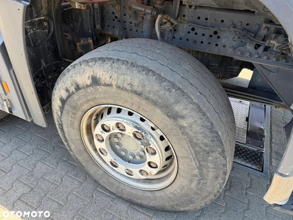 Mercedes-Benz AROCS 3246 8x4 EURO6 WYWROTKA TRÓJSTRONNA Z BORDMATIKIEM - 25