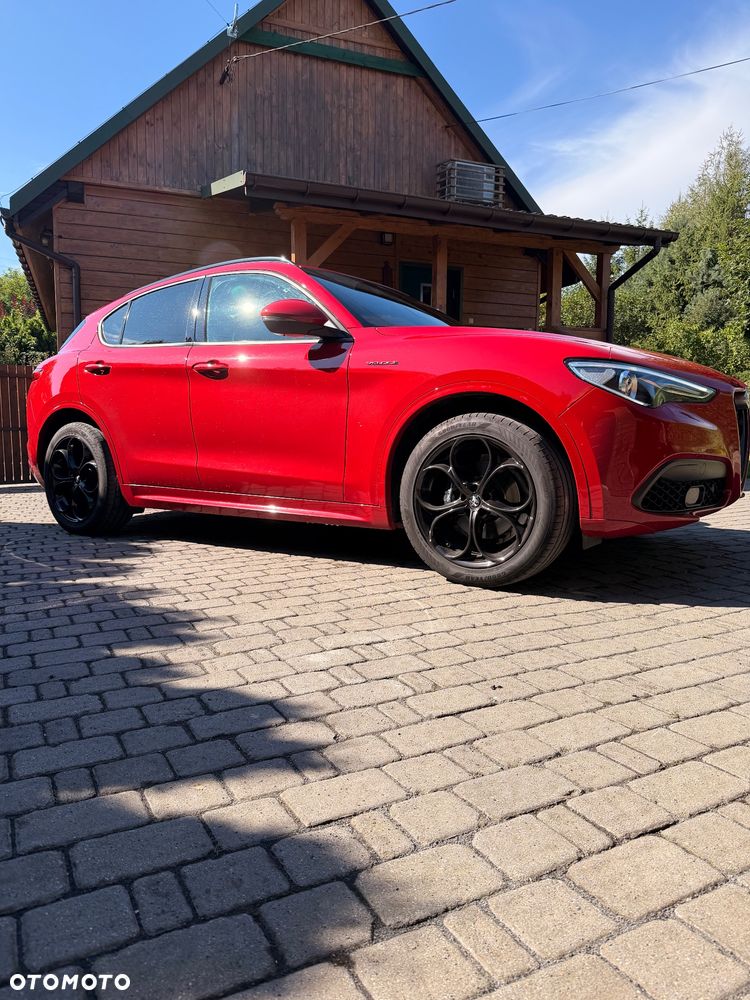 Alfa Romeo Stelvio 2.0 Turbo Veloce Q4 - 4