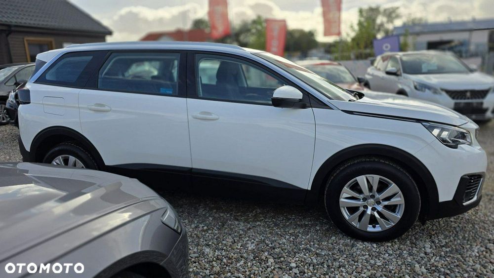 Peugeot 5008 - 5