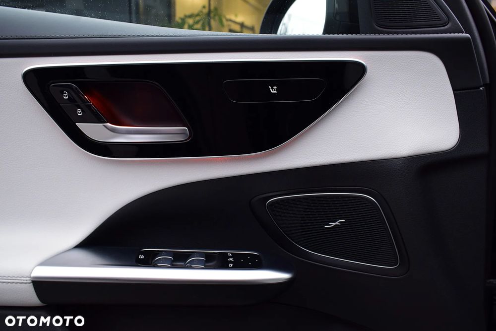 Mercedes-Benz Klasa C 220 d 9G-TRONIC AMG Line - 28