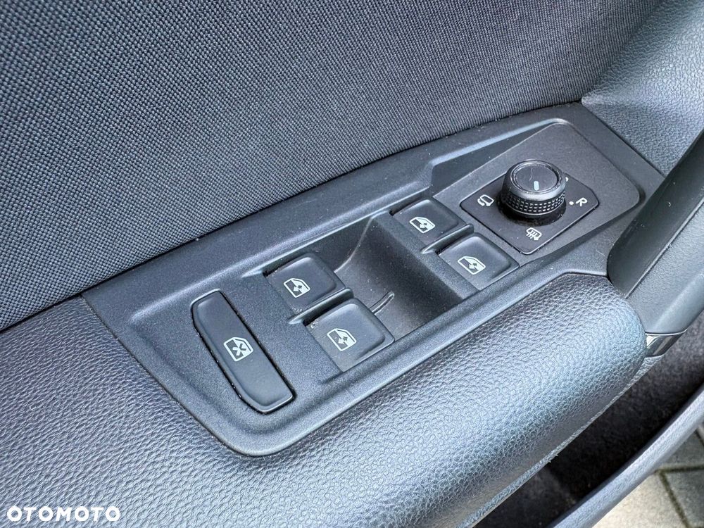 Volkswagen Tiguan - 21