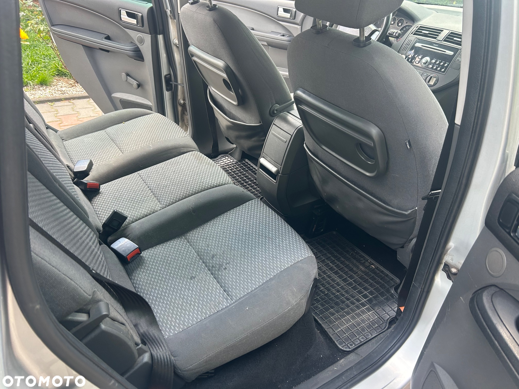 Ford Focus C-Max 1.6 TDCi Trend - 12