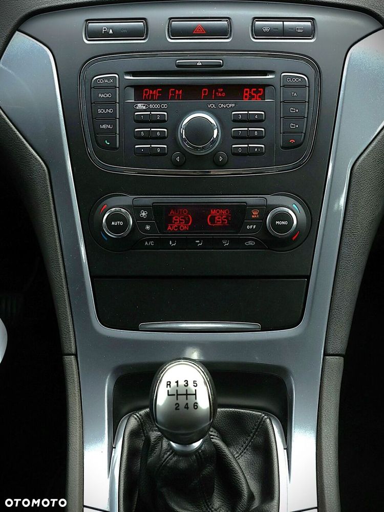 Ford Mondeo 2.0 TDCi ECOnetic Titanium - 16