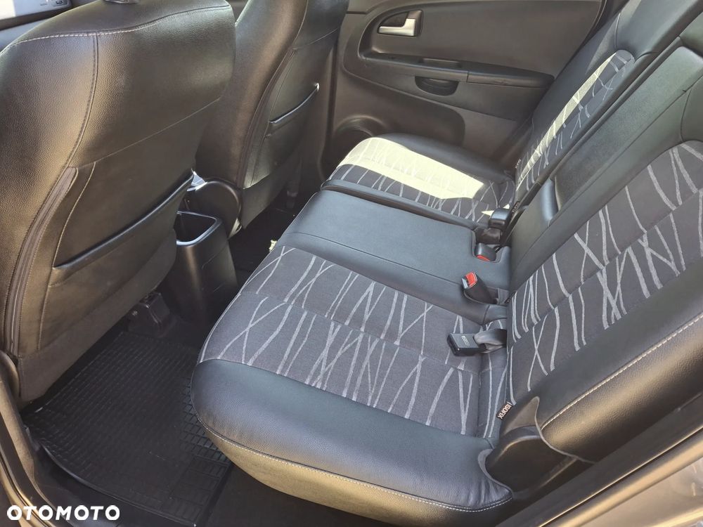 Kia Venga 1.6 CVVT Automatik Dream Team Edition - 15