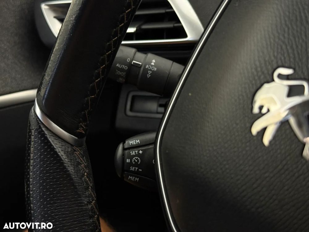 Peugeot 3008 - 23