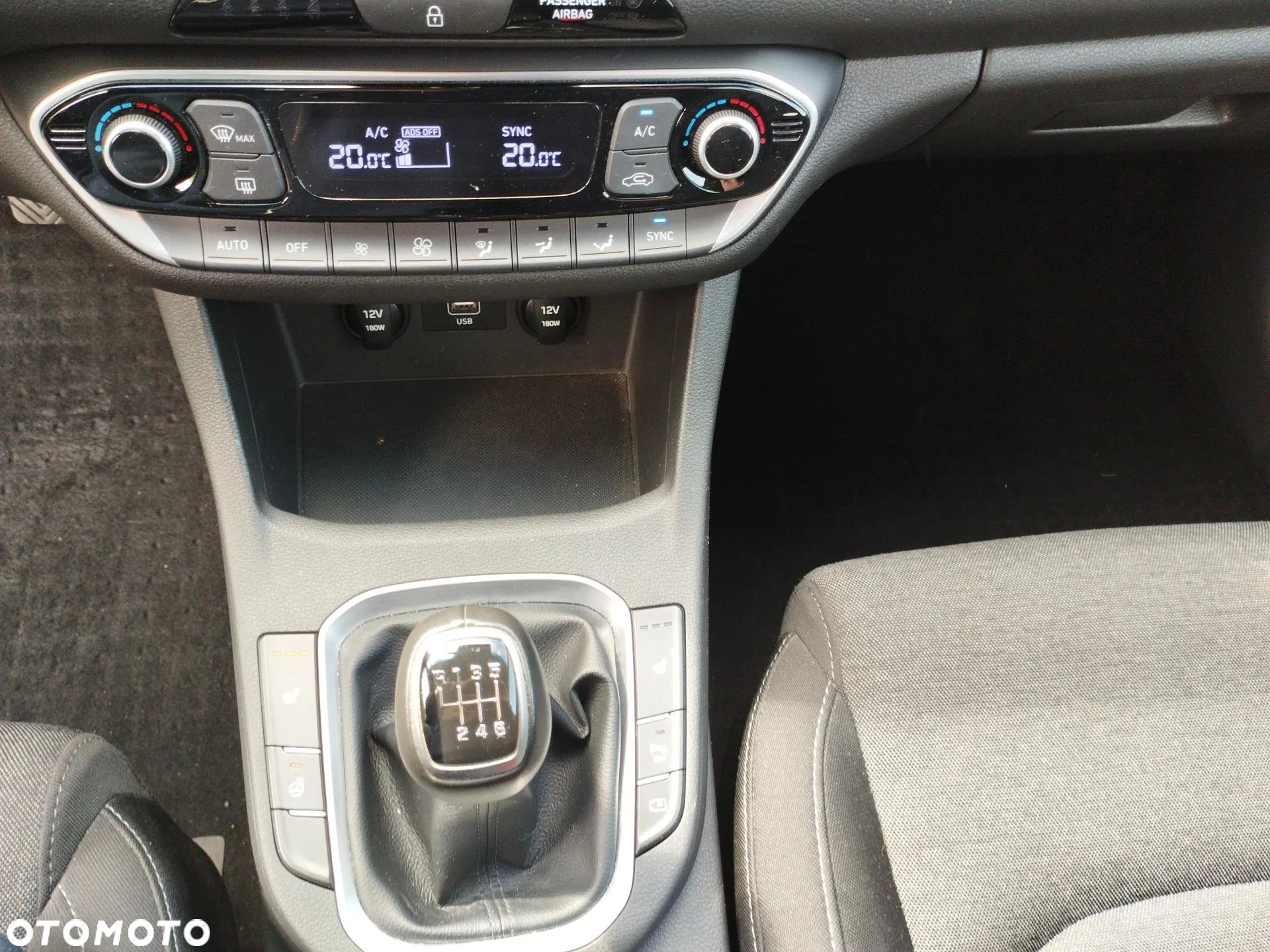 Hyundai i30 1.5 DPI Comfort - 15