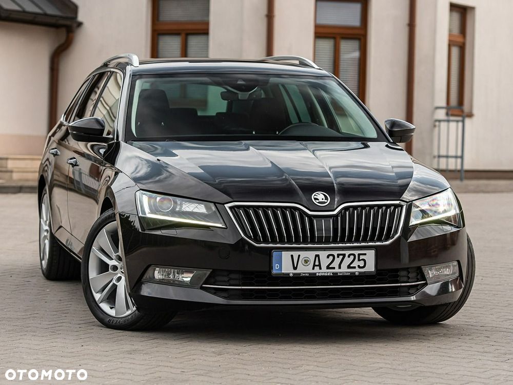 Skoda Superb 2.0 TDI DSG Premium Edition - 4