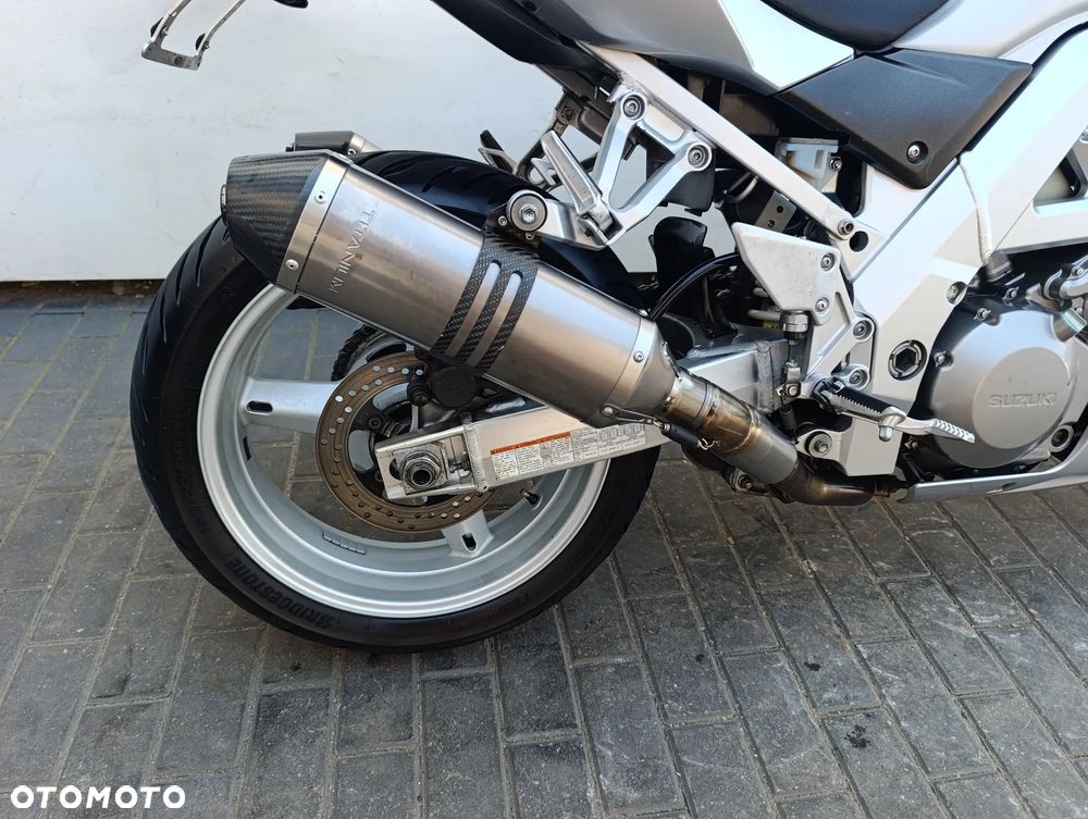 Suzuki SV - 20