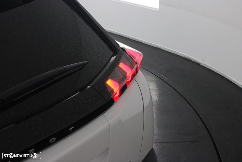 Peugeot e-2008 50 kWh GT Pack - 39