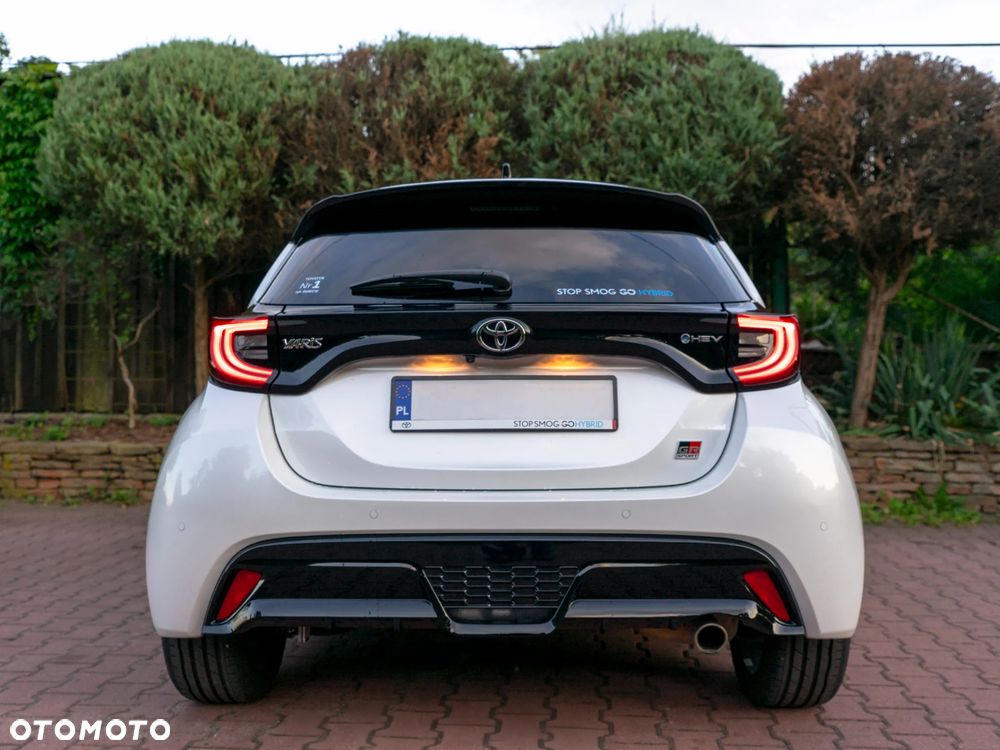 Toyota Yaris Hybrid 1.5 GR Sport - 7