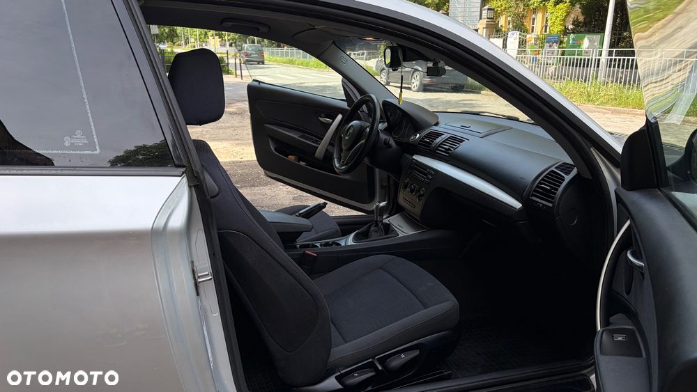 BMW Seria 1 - 15