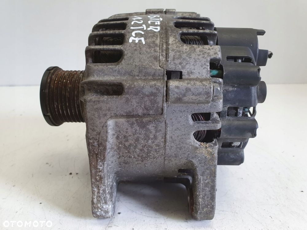 ALTERNATOR Dacia Duster I 1.2 TCe _ valeo 231007842R - 6