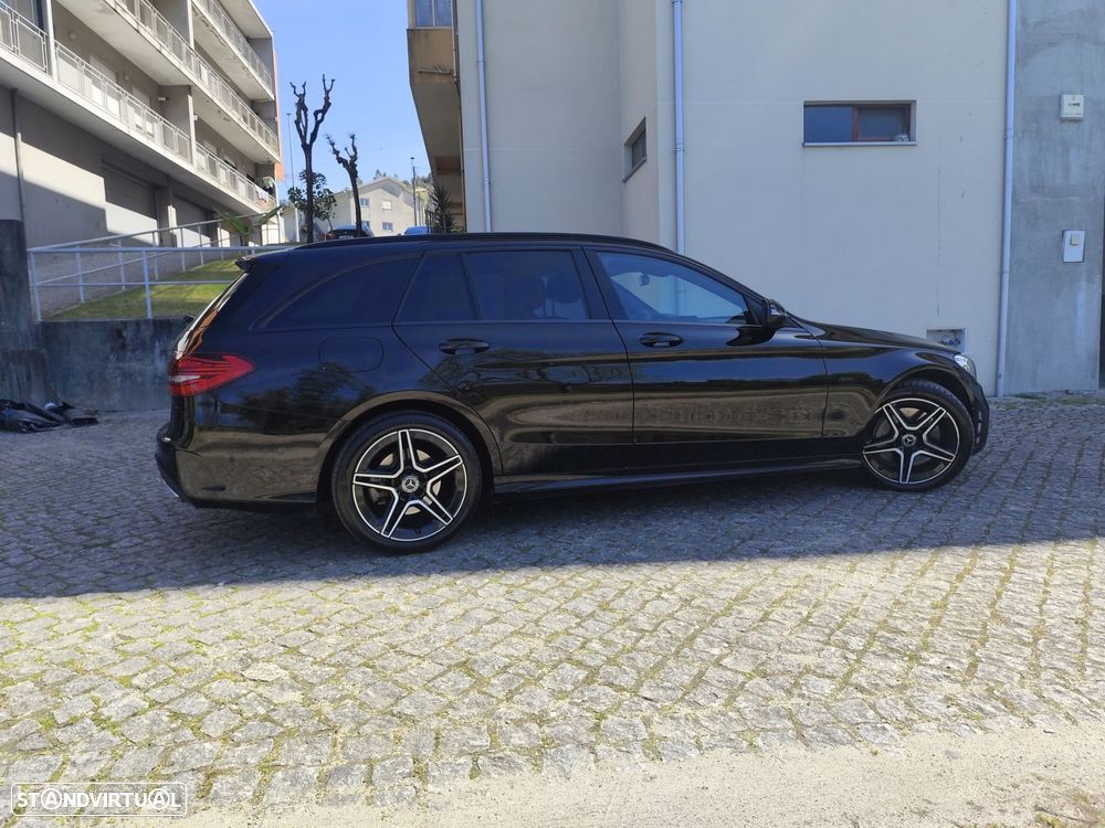 Mercedes-Benz C 300 de AMG Line - 10