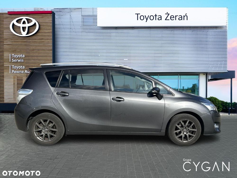 Toyota Verso 1.8 Premium MS - 4