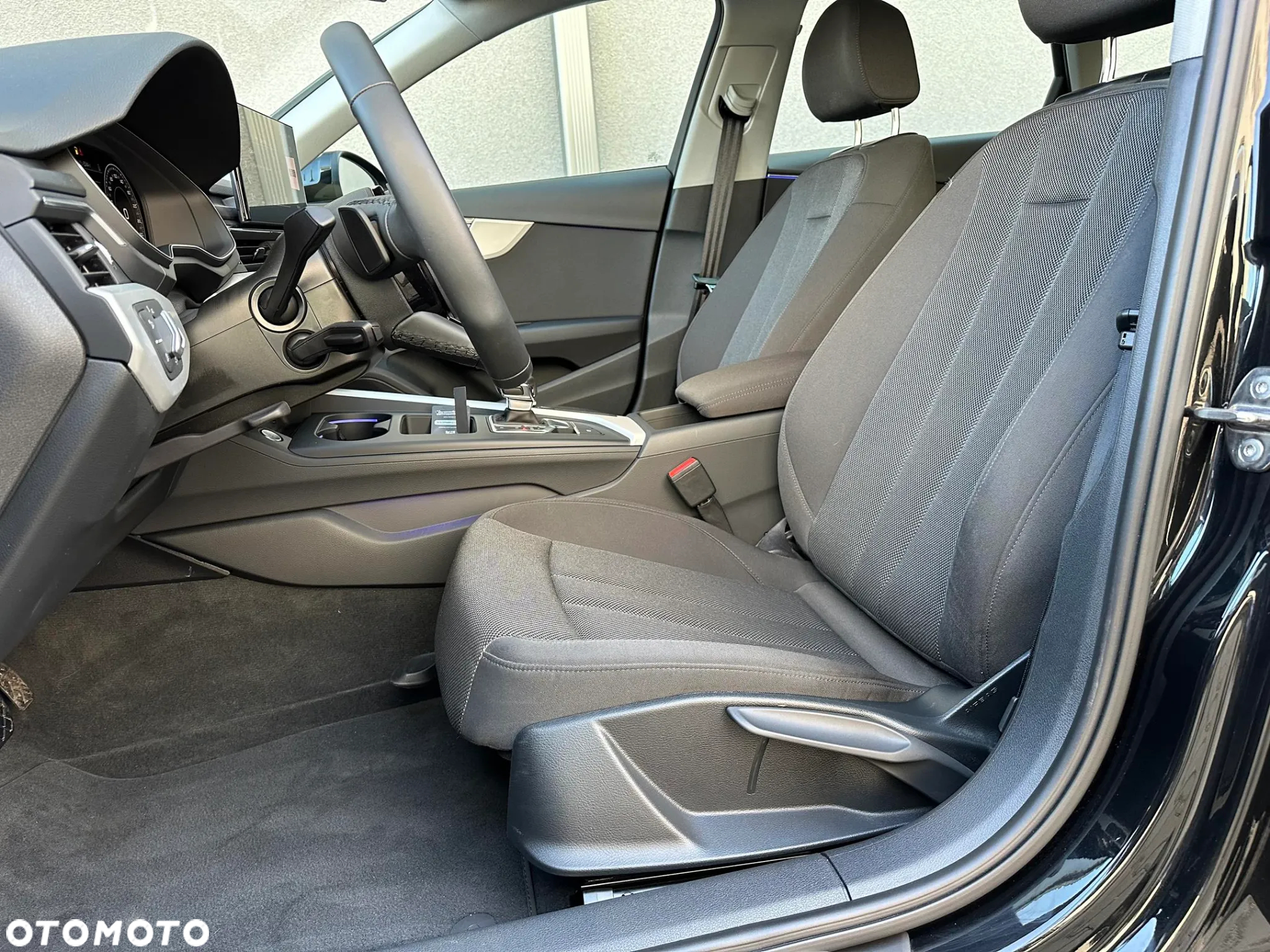 Audi A4 35 TDI mHEV Advanced S tronic - 9