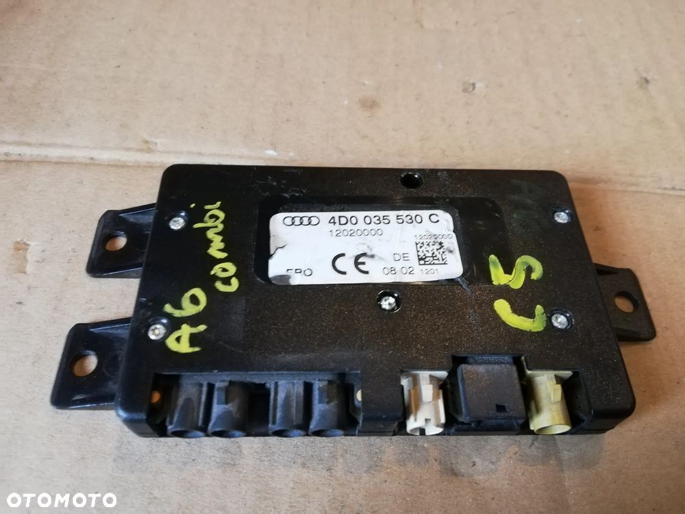 WZMACNIACZ ANTENY AUDI A6 C5 4D0035530C - 1