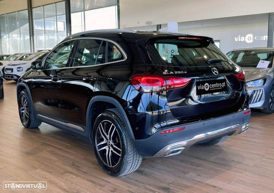 Mercedes-Benz GLA 250 e Progressive - 4