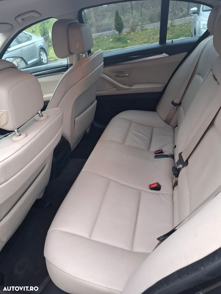 BMW Seria 5 520d - 4