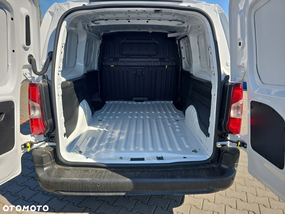 Opel Combo Van Cargo 1.5 BlueHDi L2 - 11