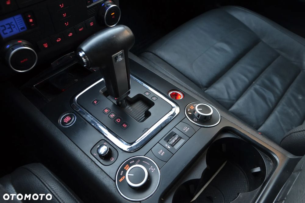 Volkswagen Touareg 3.0 V6 TDI DPF Automatik - 14
