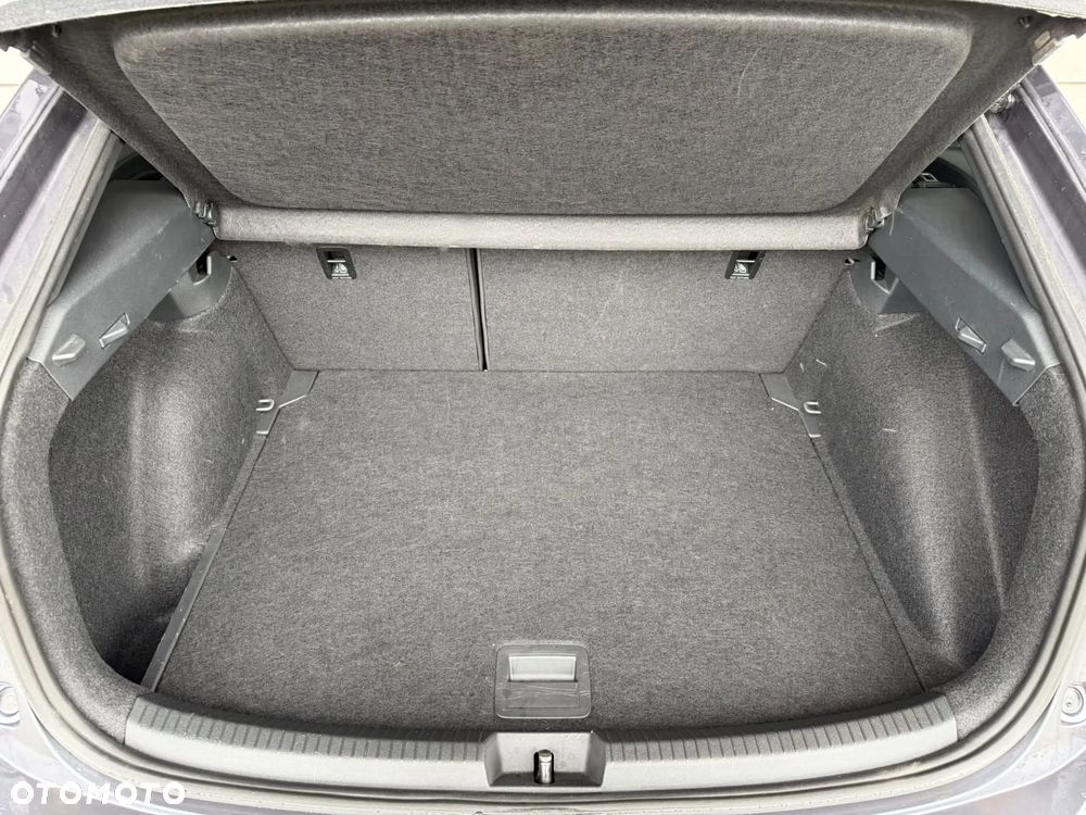 Volkswagen Taigo 1.5 TSI OPF DSG R-Line - 15