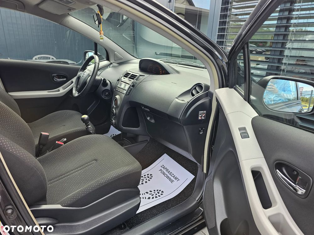 Toyota Yaris 1.33 Luna - 7
