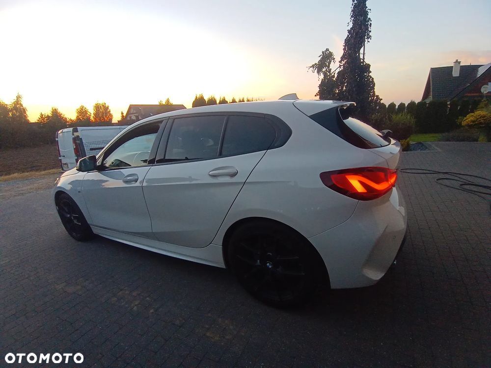 BMW Seria 1 118i M Sport - 9