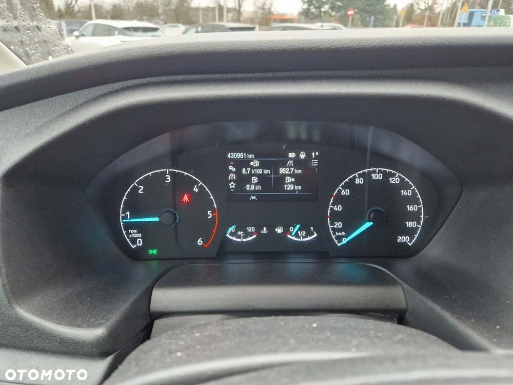 Ford transit Trend - 16