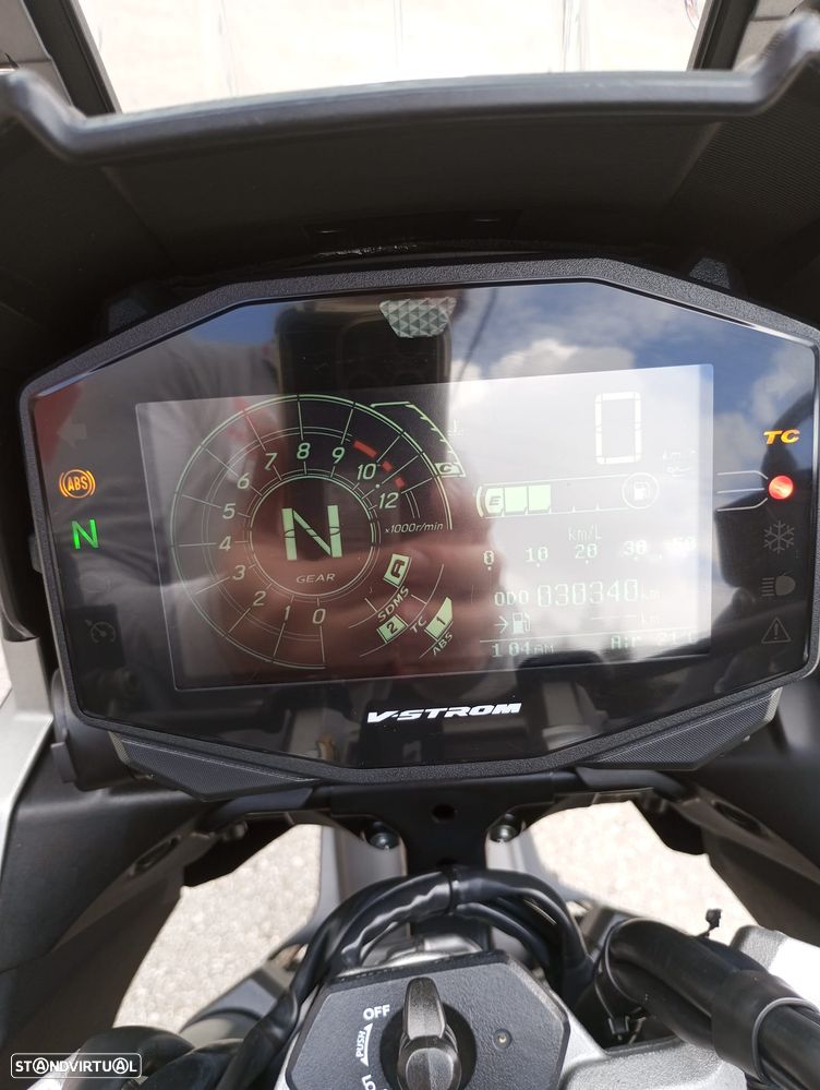 Suzuki v-strom - 6