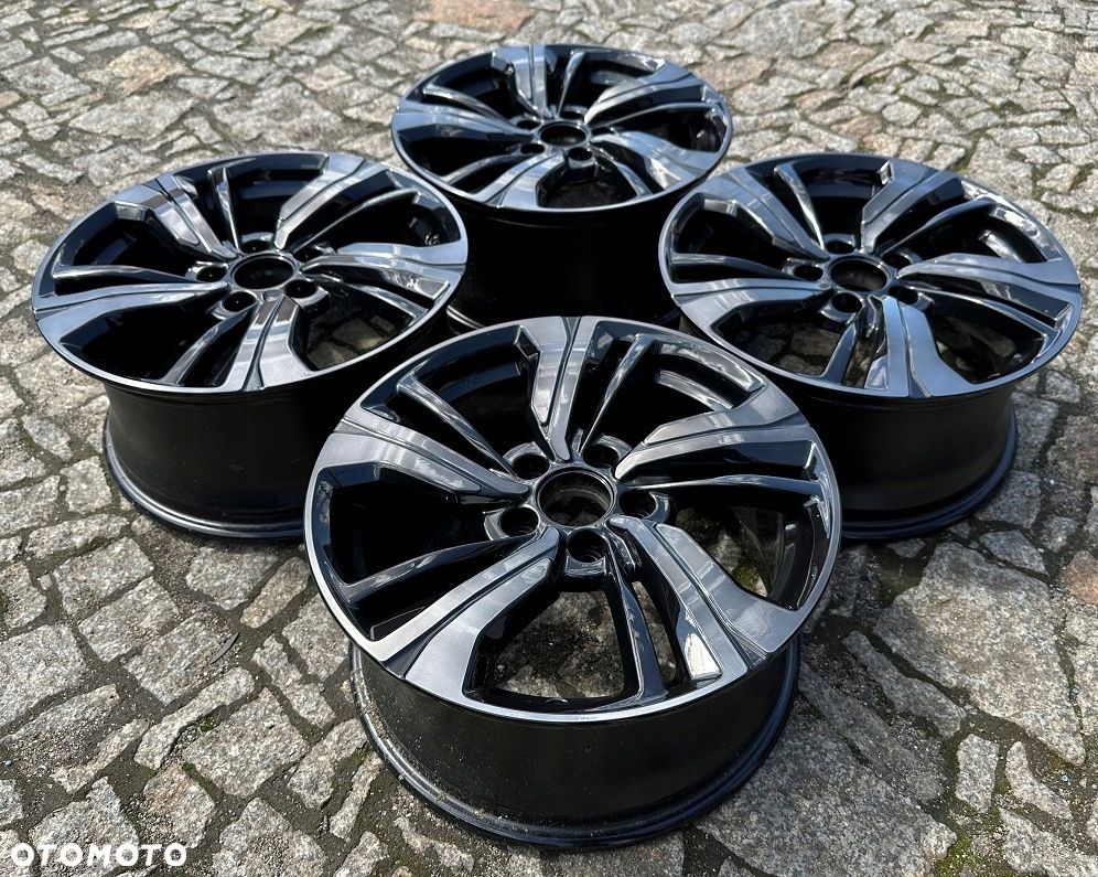 Felgi Alu Honda Civic IX X Type R 5x114,3 17 17080A 8J - 4