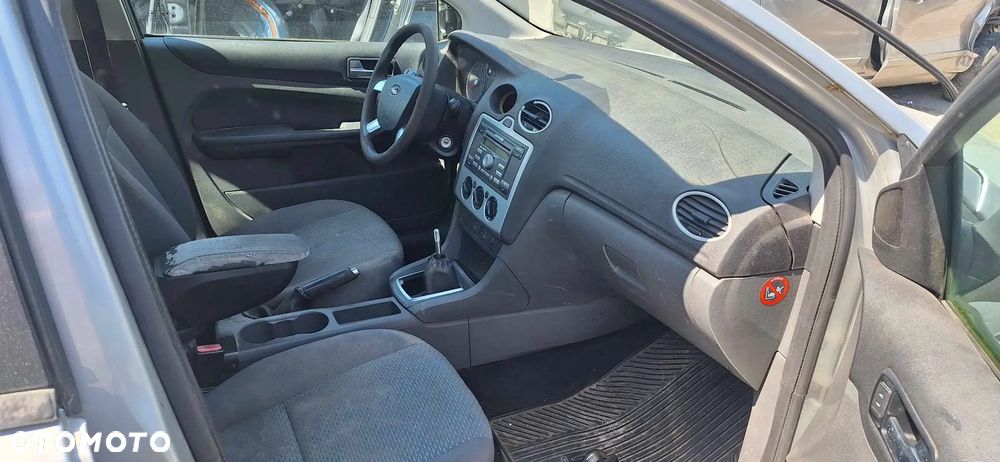 Ford FOCUS MK2 II 1,8TDCI rozrusznik - 7