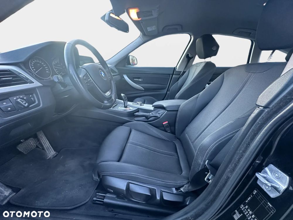 BMW 3GT 320i Advantage - 15