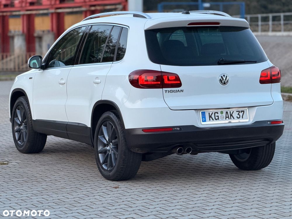 Volkswagen Tiguan 2.0 TDI 4Mot Perfectline R-Style DSG - 9
