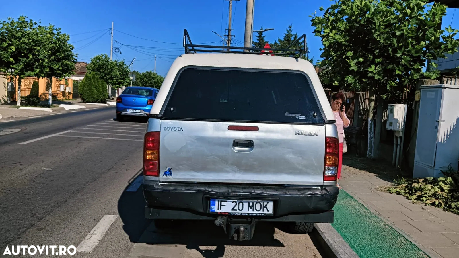 Toyota Hilux 4x4 Double Cab - 3