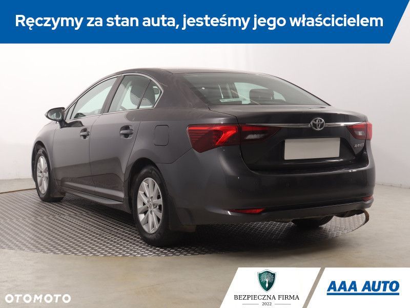 Toyota Avensis - 6