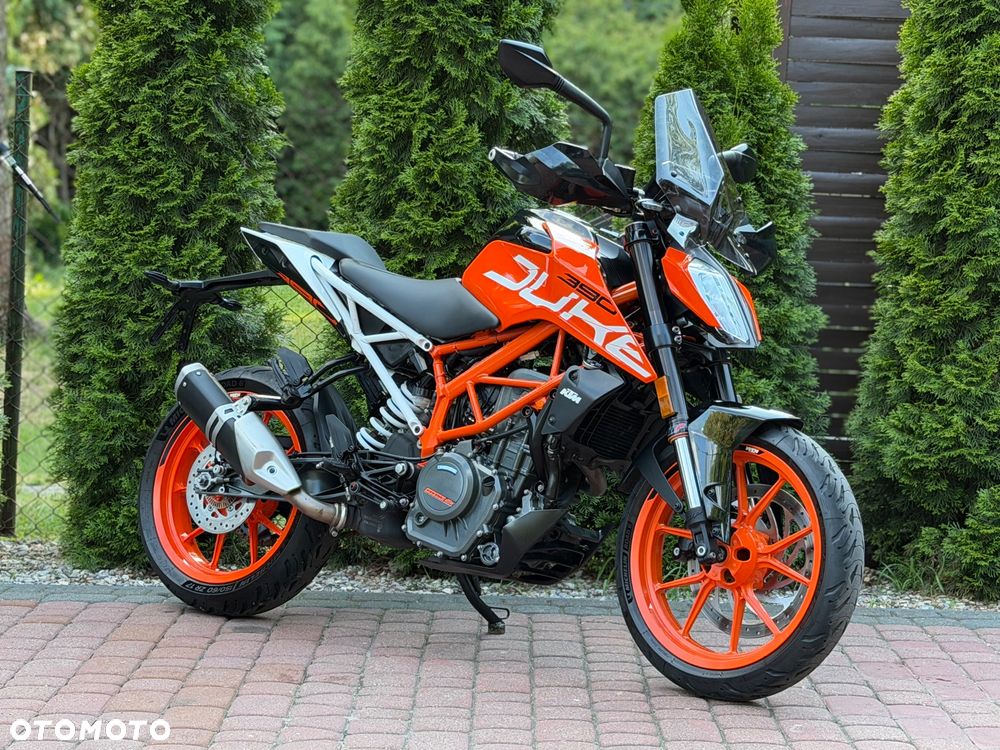 KTM Duke