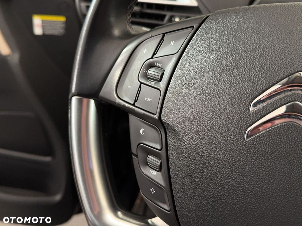 Citroën C4 Picasso - 17