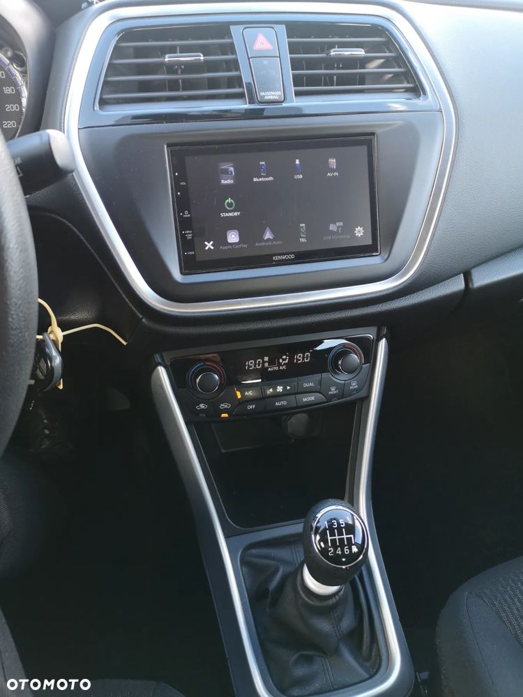 Suzuki SX4 S-Cross - 27