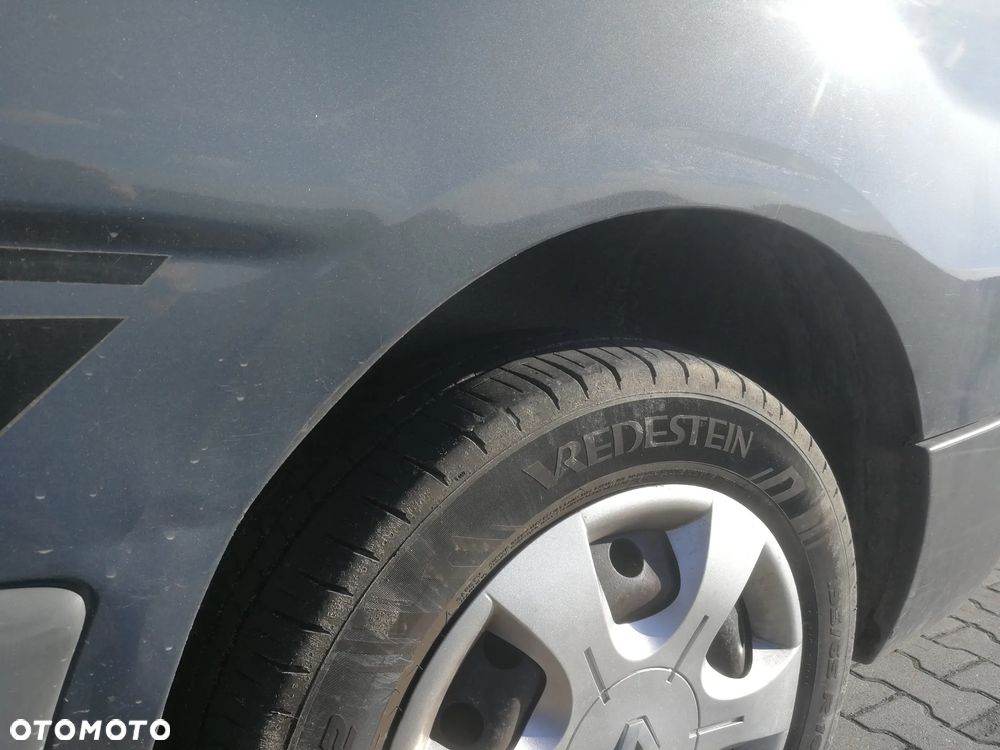 Renault Trafic - 14